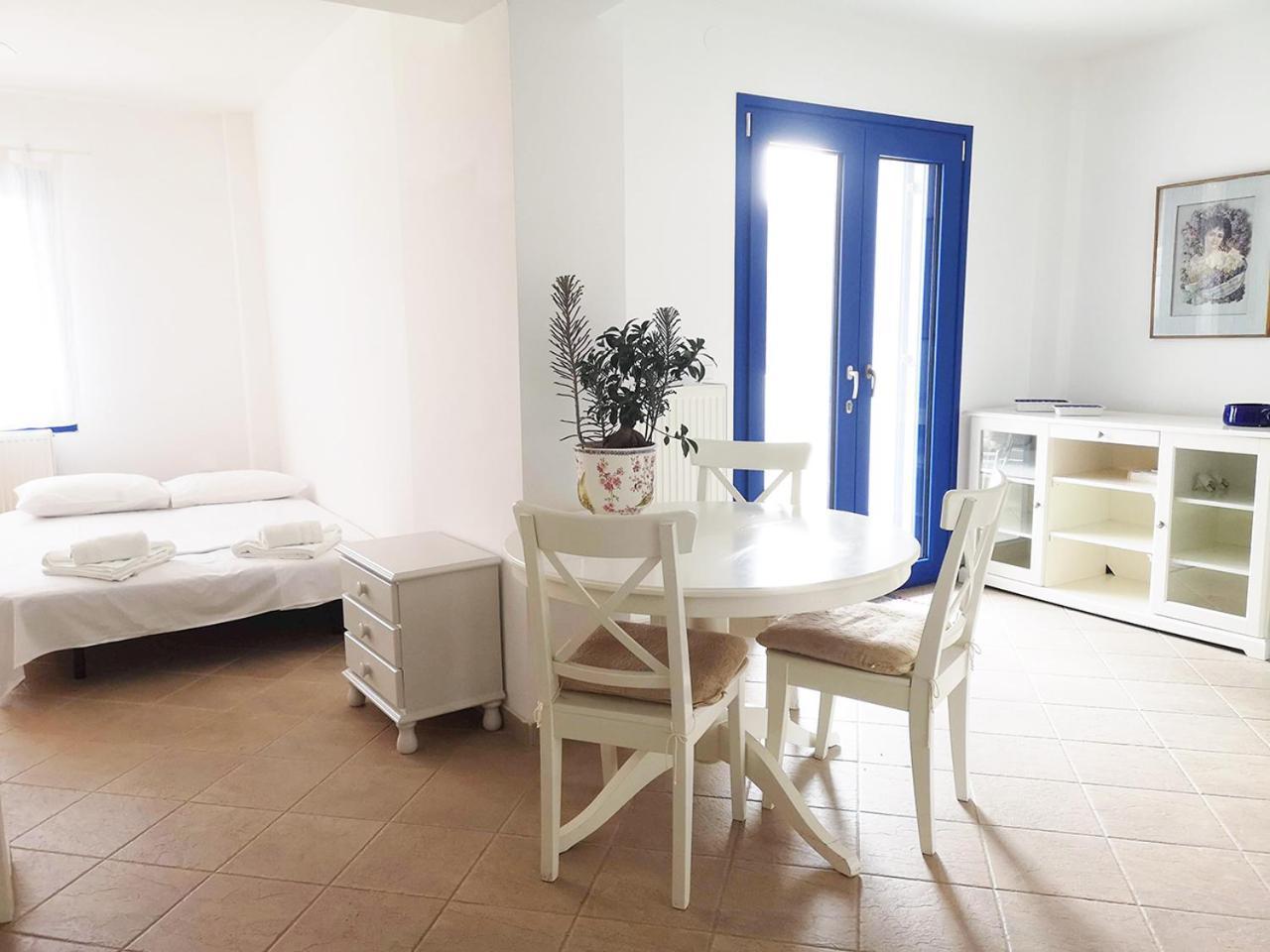 Olive Bay Hilltop Apartments Ammoulianí Habitación foto